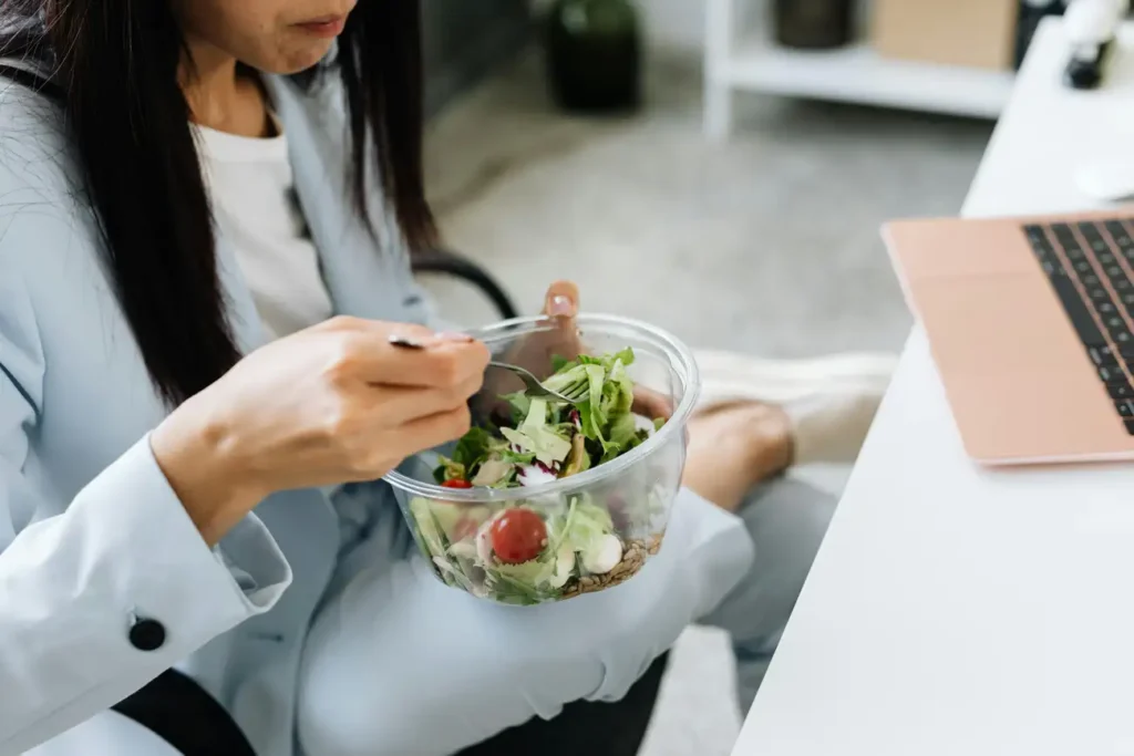 Como combinar um blazer estampado sem errar?