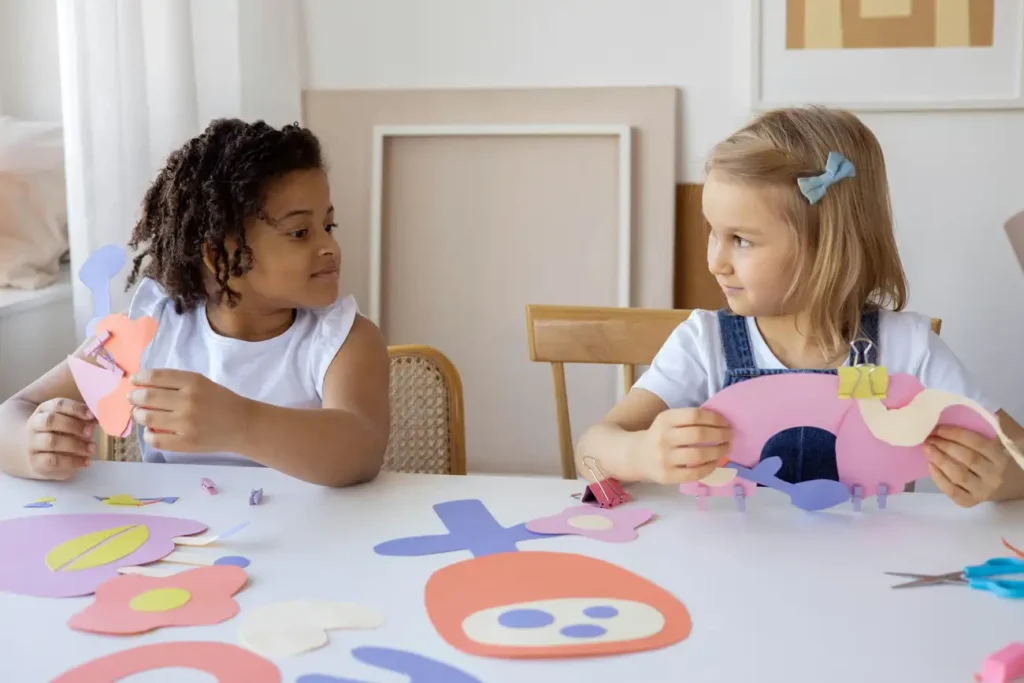 Como escolher o papel de parede certo para o seu lar?