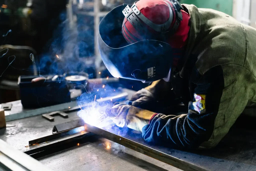 Como o Alisamento Com Selagem Térmica Funciona?