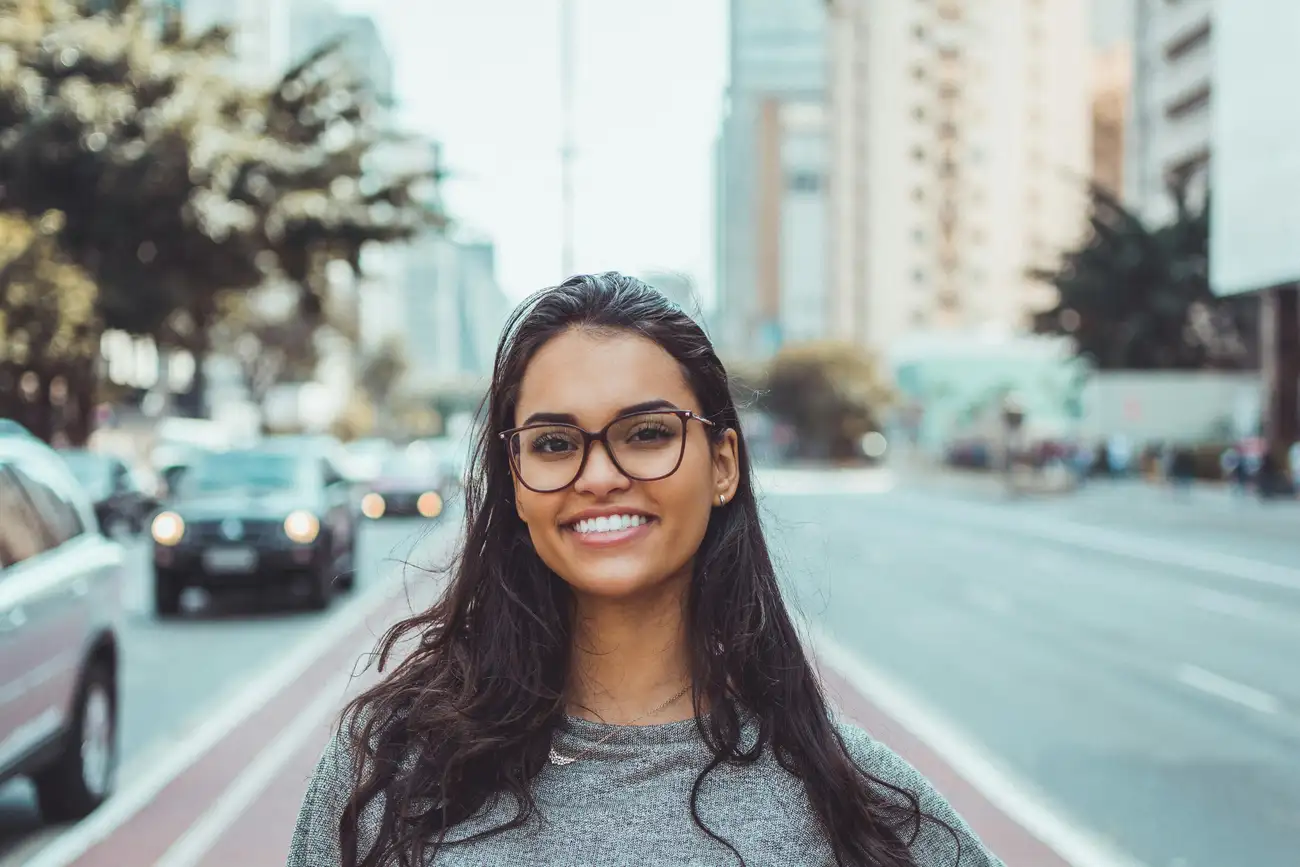 Como o Branqueamento Dental a Laser Pode Revoluciona seu Sorriso?