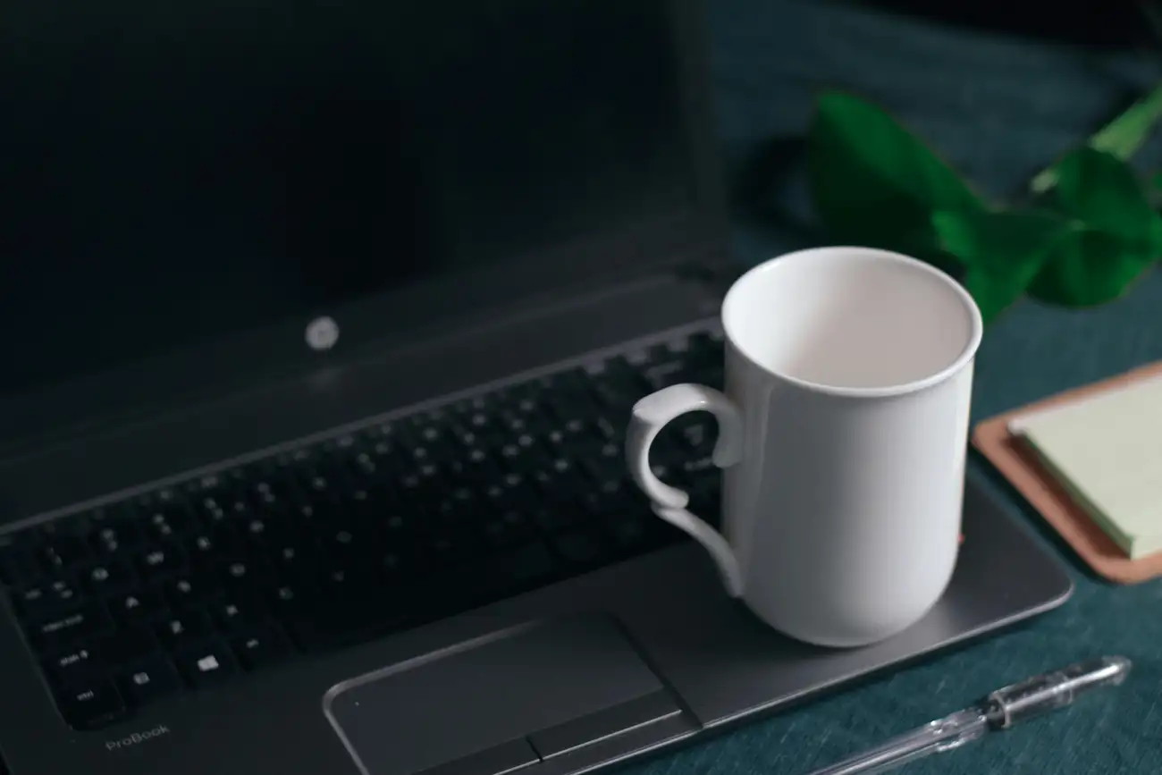 Como personalizar seu Notebook com adesivos?