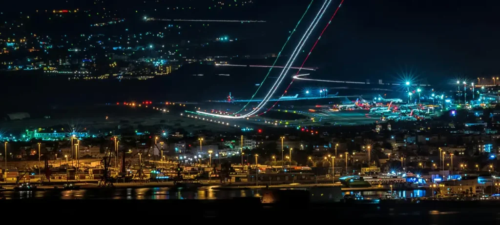 Como um avião conseguiu ser transportado pelas ruas de São Paulo?