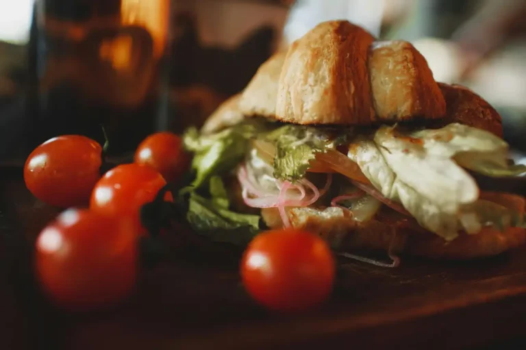 Quais são as 5 receitas mais fáceis de sanduíche natural?
