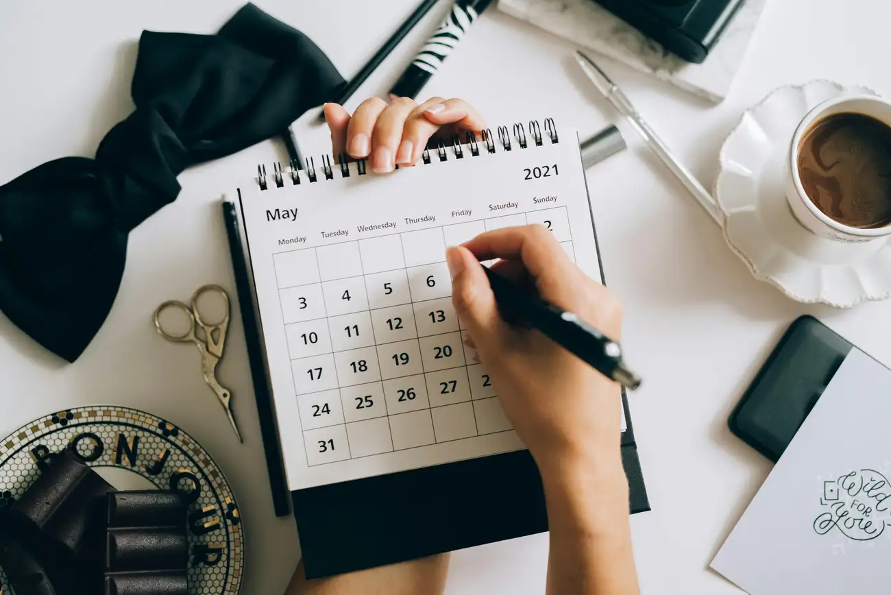Quais são as oportunidades de bolsas de estudo da Fundação Estudar?