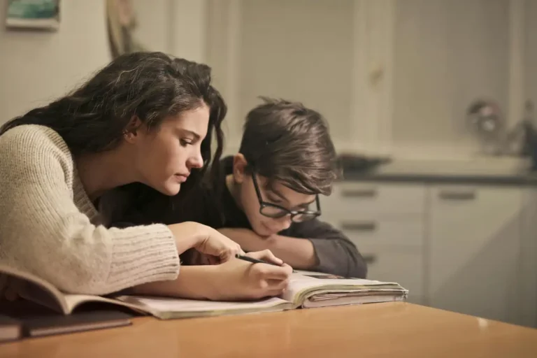 Qual é a melhor trilha sonora para se concentrar nos estudos?