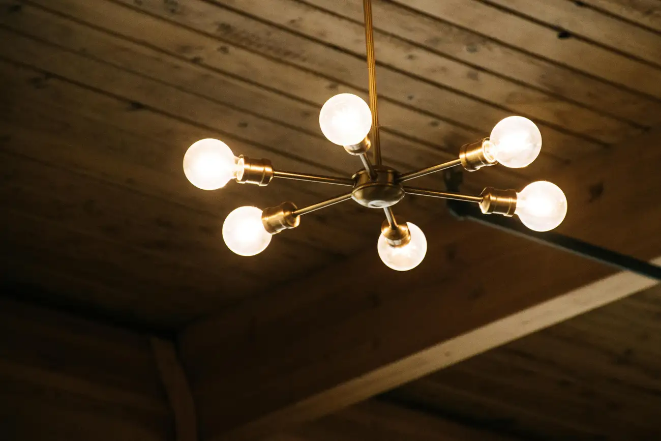 Quantas famílias serão beneficiadas com a isenção da conta de luz?