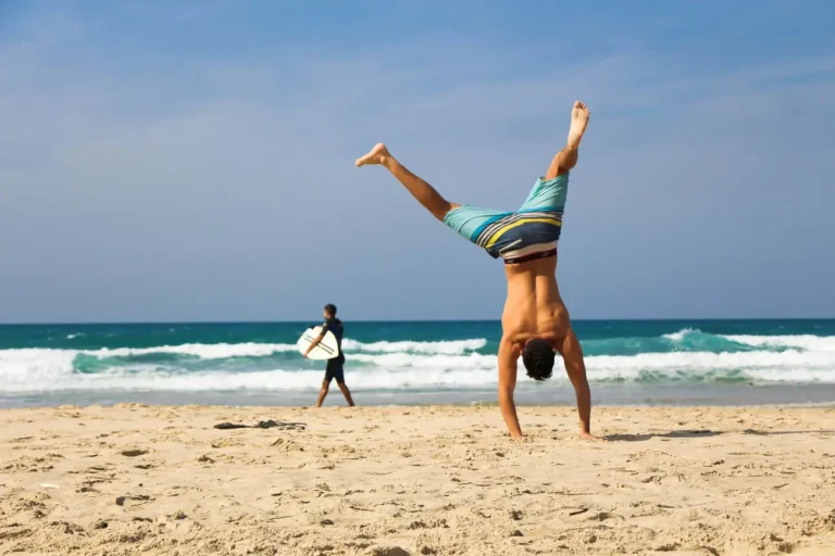 Você sabe quais são os 3 exercícios básicos para se manter em forma?