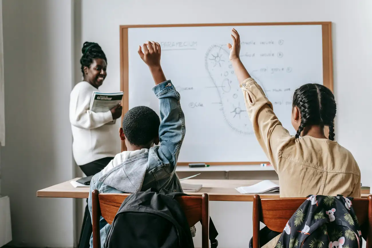 Como Aprender Espanhol em Escolas com Preços Acessíveis?
