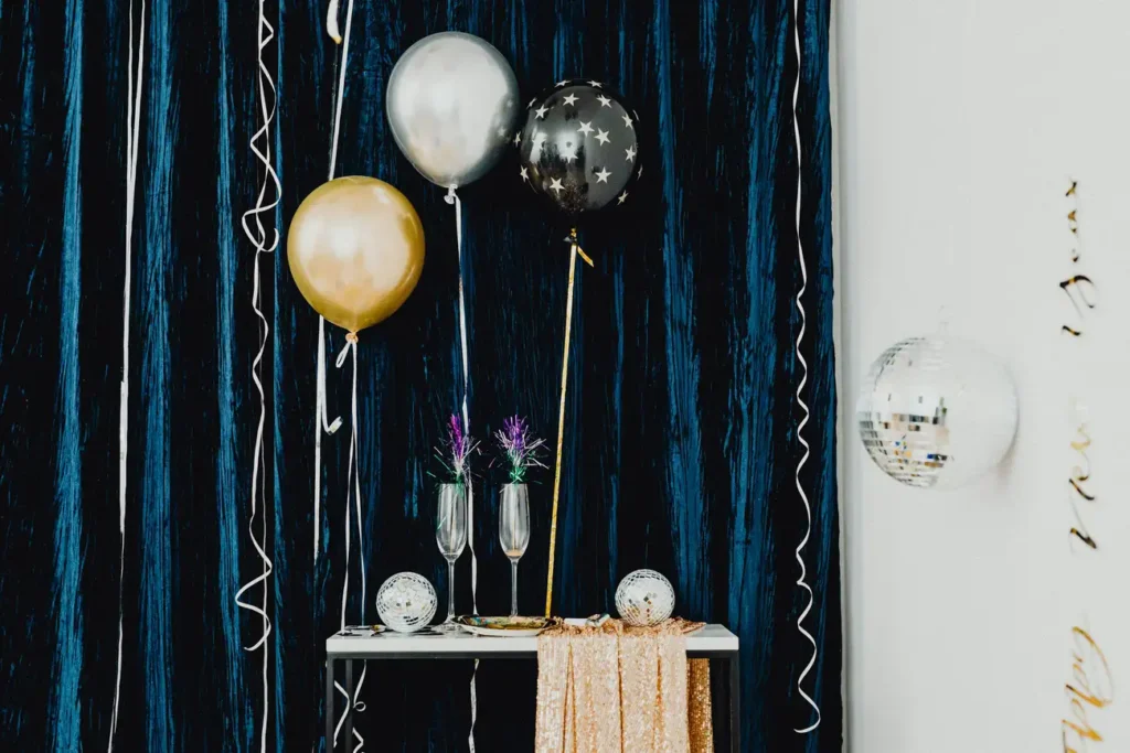 Como Decorar com Preto e Prata sem Errar?