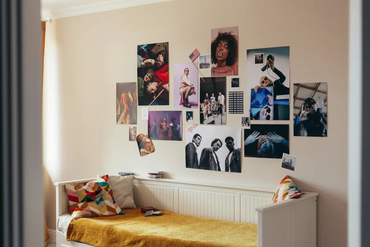 Como Deixo Meu Espaço Mais Estiloso com Posters?
