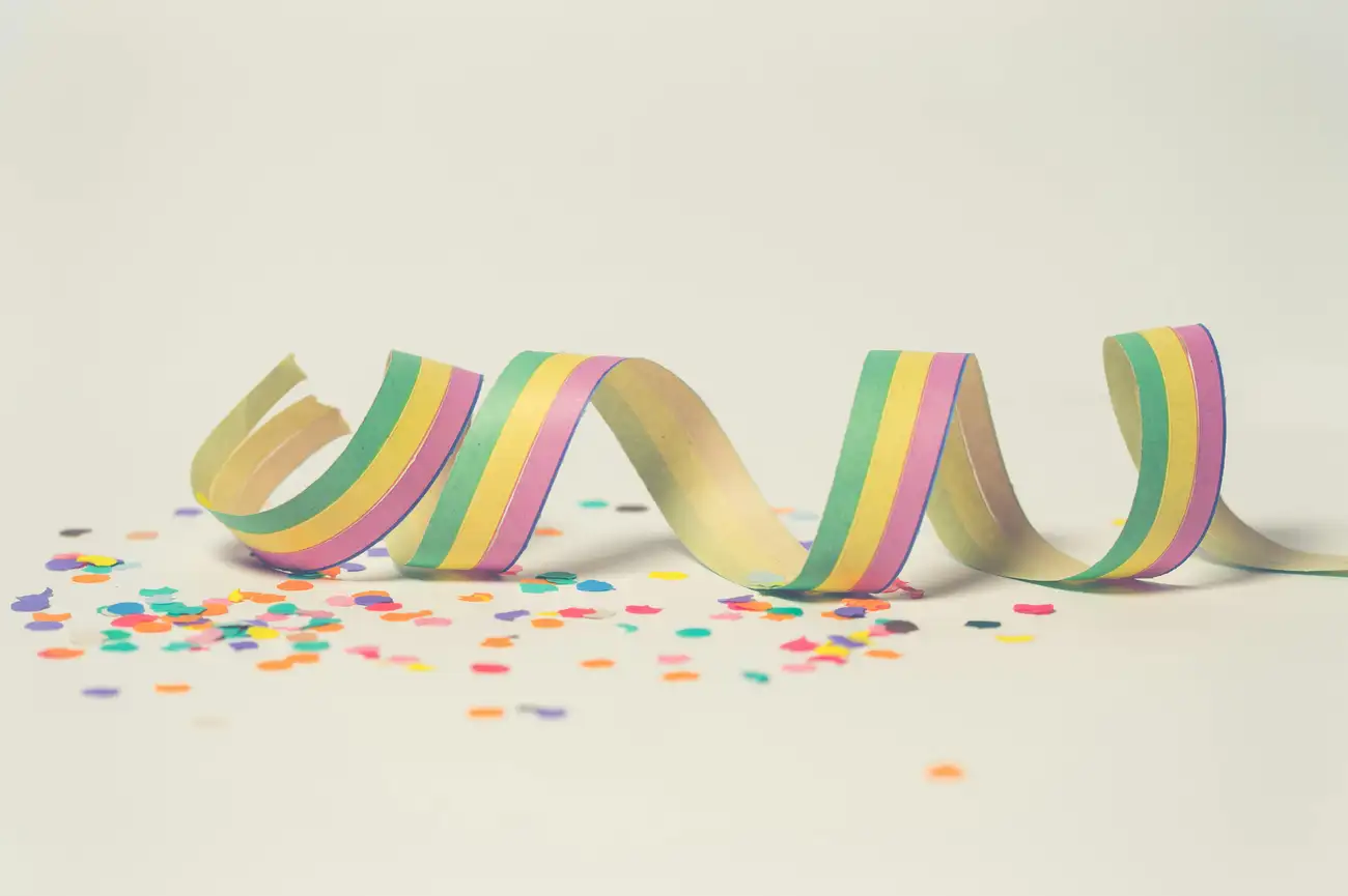 Como Fazer uma Decoração de Festa dos Anos 80 Incrível?