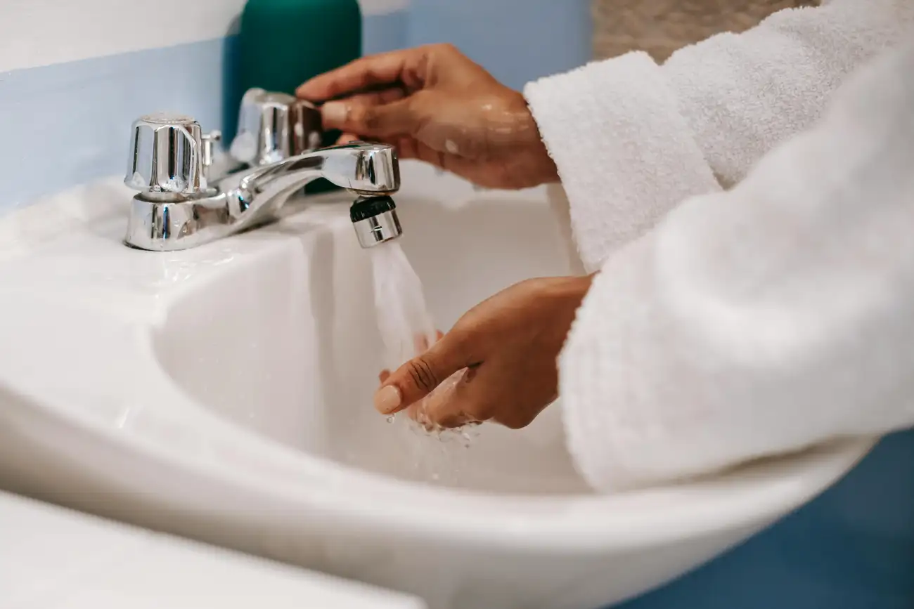 Deixe a Sujeira Para Trás: Quais Louças e Metais Sanitários Você Precisa?