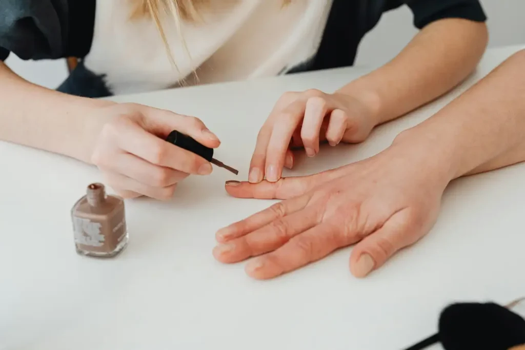 O que faz Esmalte Craquelado Ellen Gold tão especial?