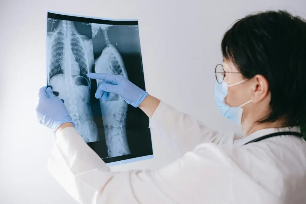 O que você precisa para desvendar os segredos do DNA Forense e Ressonância Magnética?