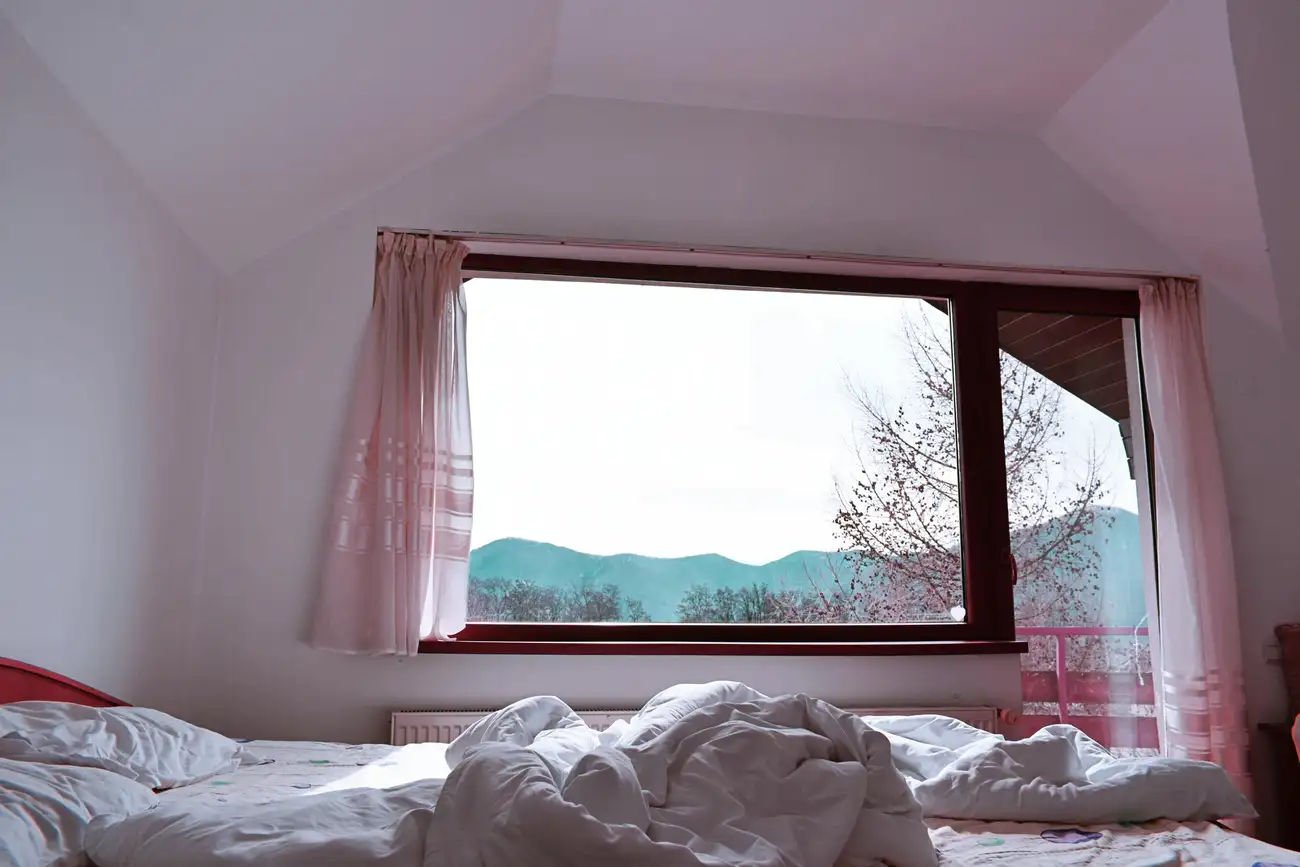Quais São as Melhores Cortinas Blecaute Para o Seu Quarto?