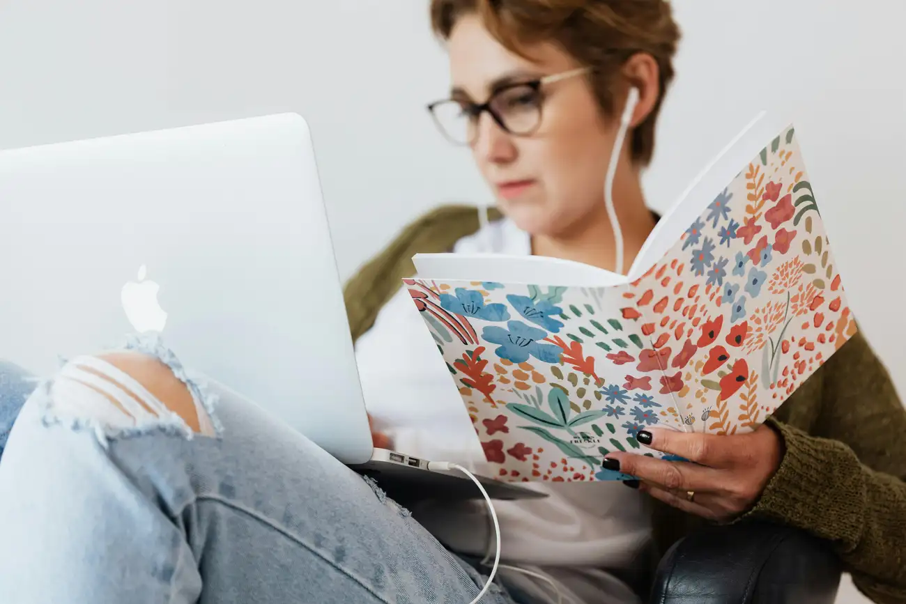 Quais cores devem predominar no meu ambiente de trabalho?