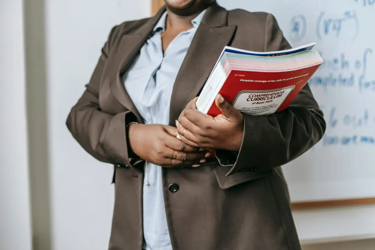 Quais são os melhores cursos de logística para impulsionar sua carreira?