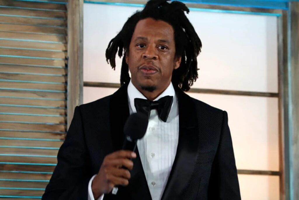 Suposto filho de Jay-Z reage após rapper ser acusado de estupro