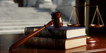 Gavel on law books symbolizing federal sentencing guidelines amendments
